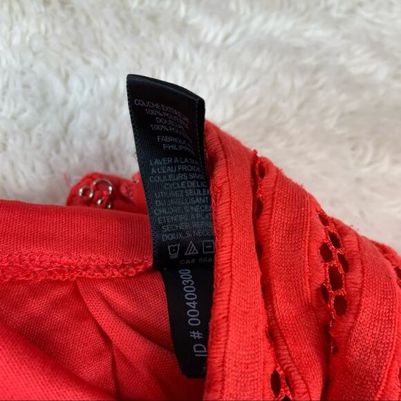 Express striped mesh overlay fit and flare skirt, size 2 - Picture 7 of 7